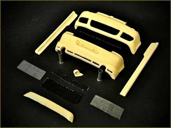 1:18 VW Golf 4 MK4 - 12 piece R32 kit -